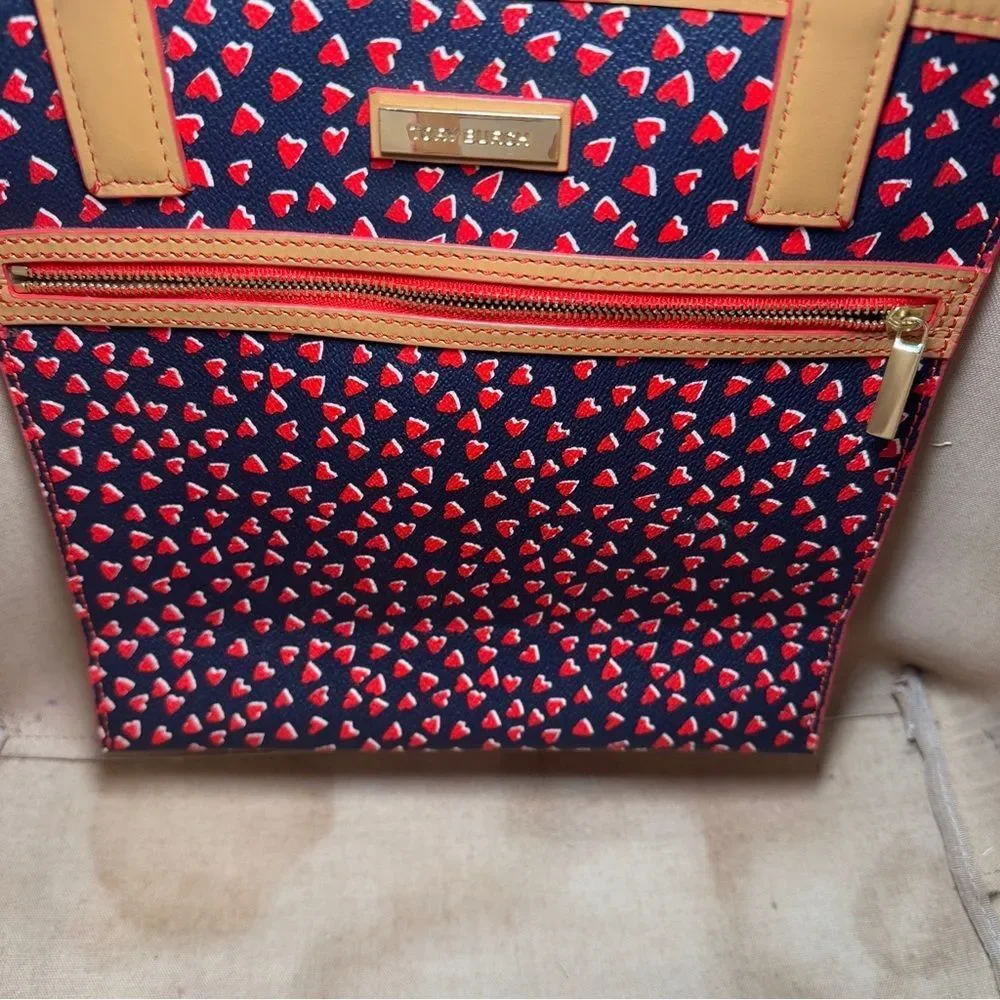 Tory Burch Kerrington Hearts Amore‎ Tote